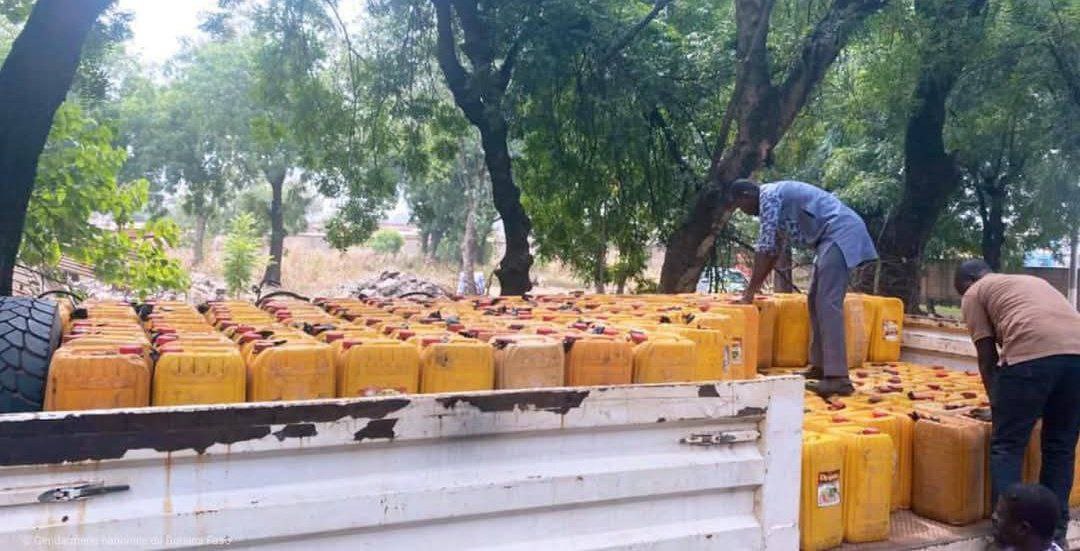 Burkina Faso : 7300 litres de carburant destinés aux terroristes, saisis